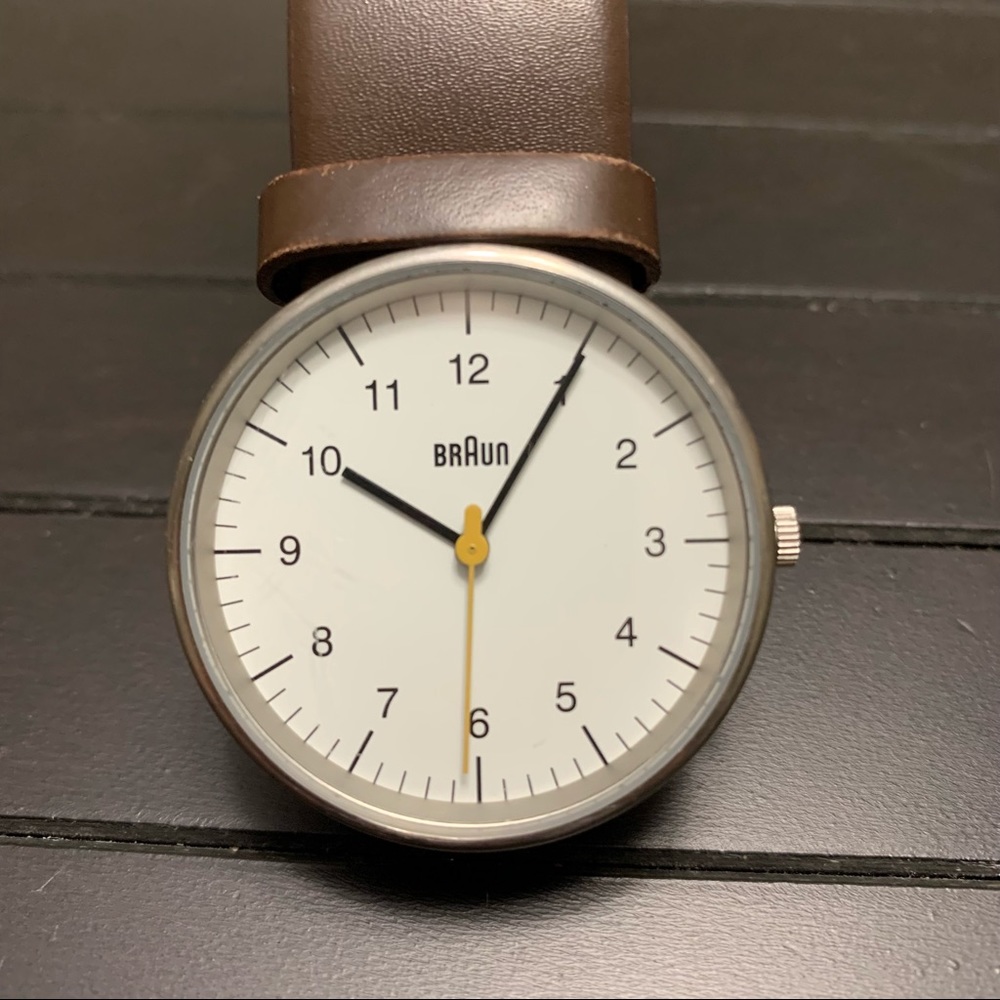 Men’s Braun minimalist watch